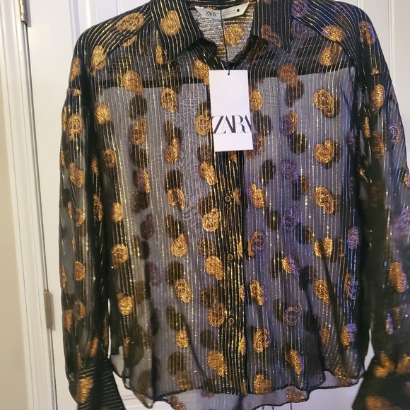 Black blouse - Picture 1 of 5